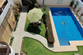 Apartment Tortugas - rooms with AC and great pool at 5 min from Carrizalillo beach and Benito Juarez Bulevard